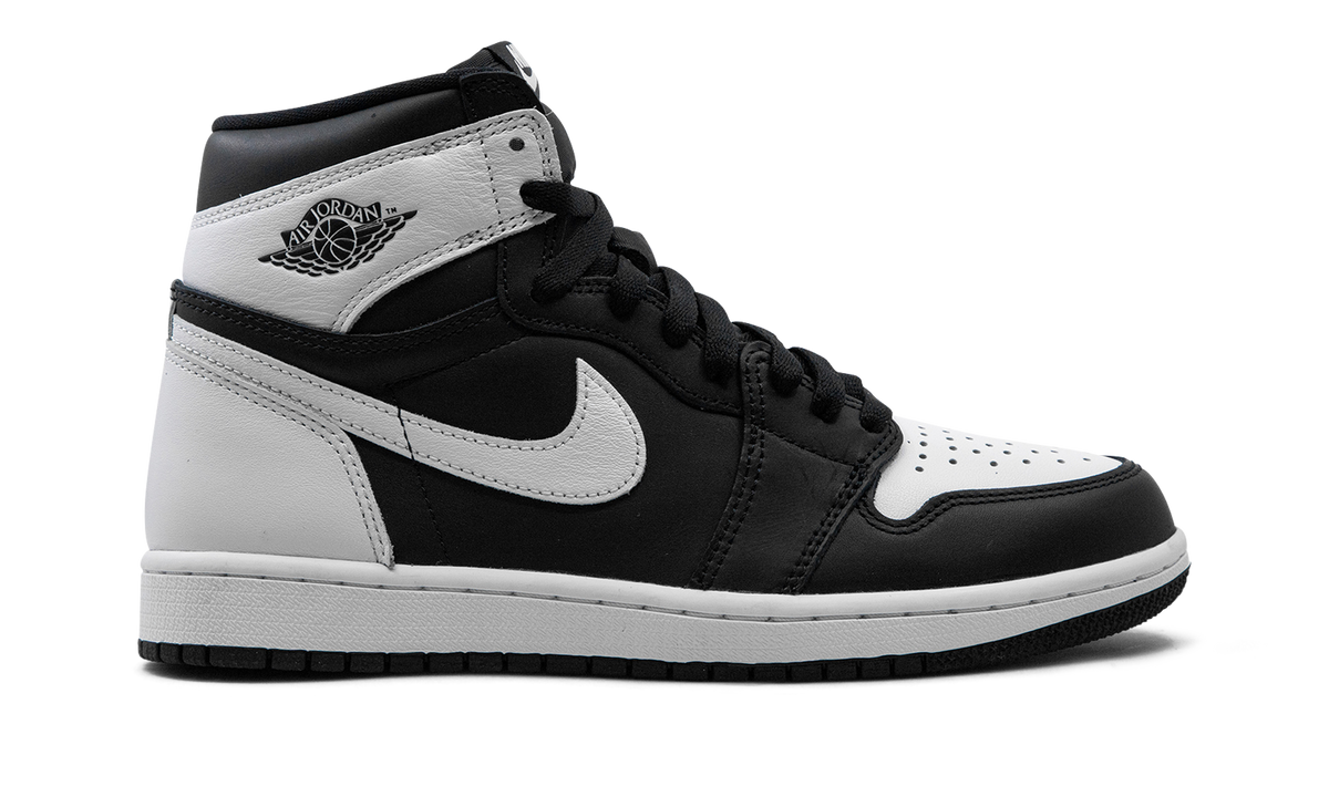 Air Jordan 1 Retro High OG "Reverse Panda" DZ5485 010