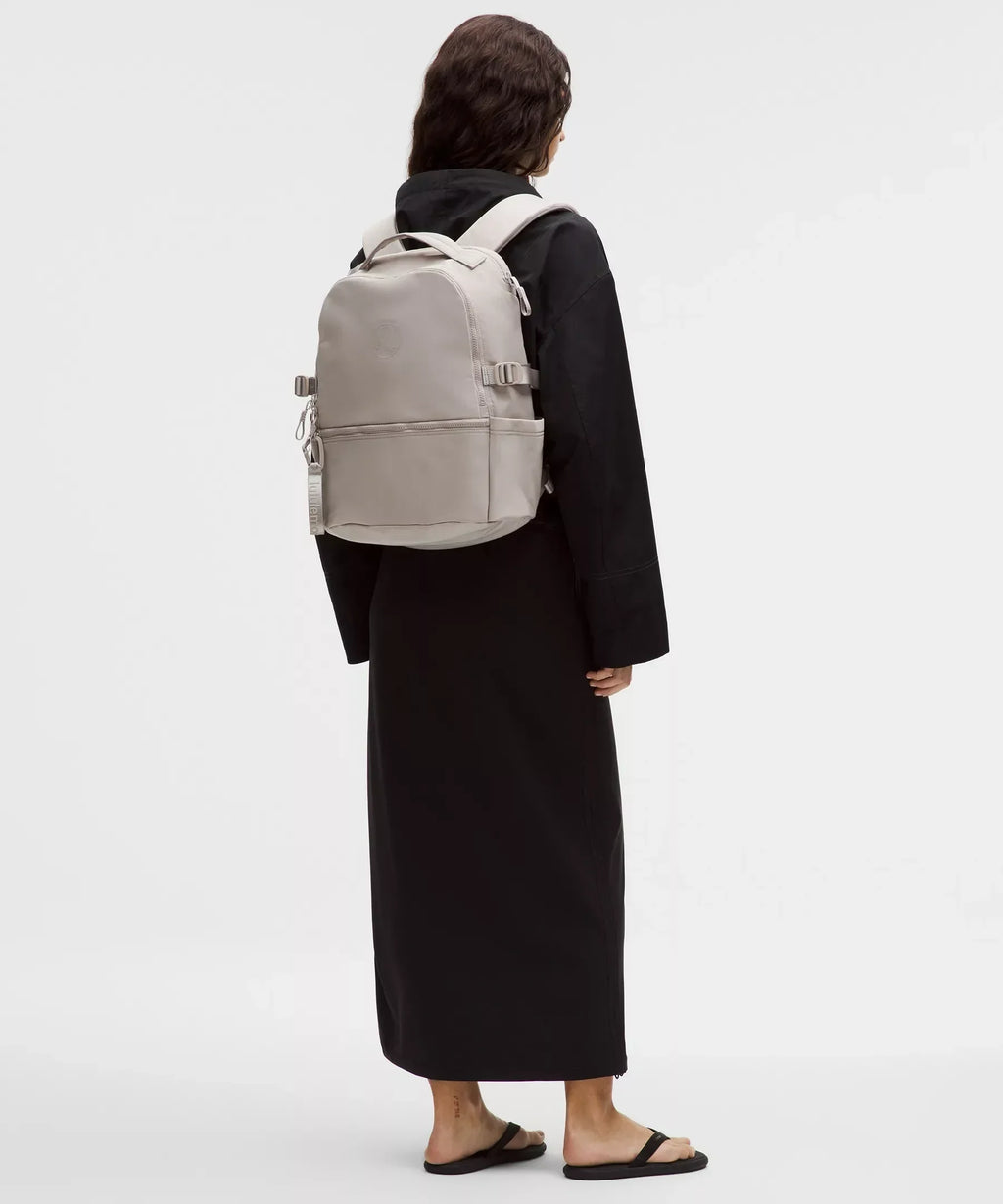 New Crew Backpack 22L
